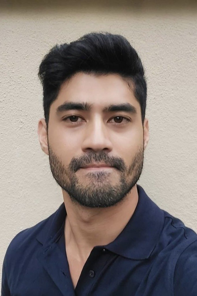 Mathni Razak backdrop