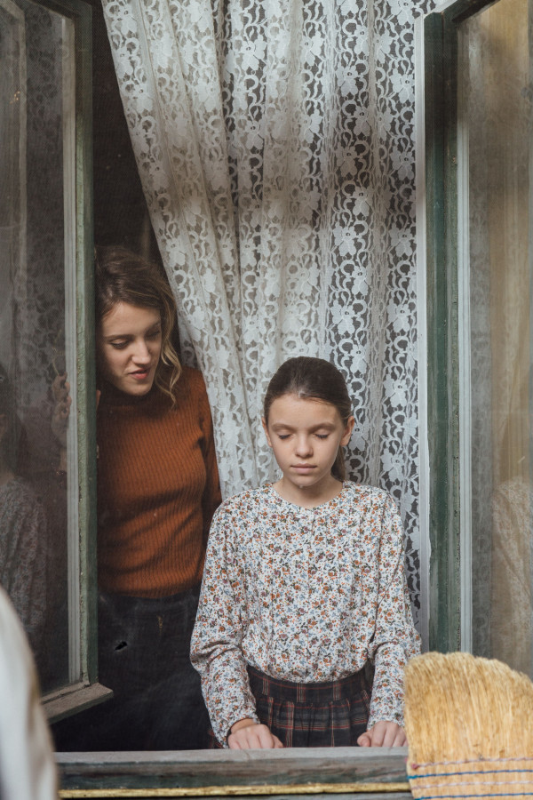 Masha Clark backdrop