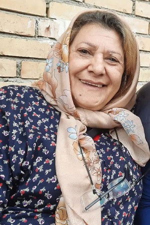 Ladan Zhaveh Vand backdrop