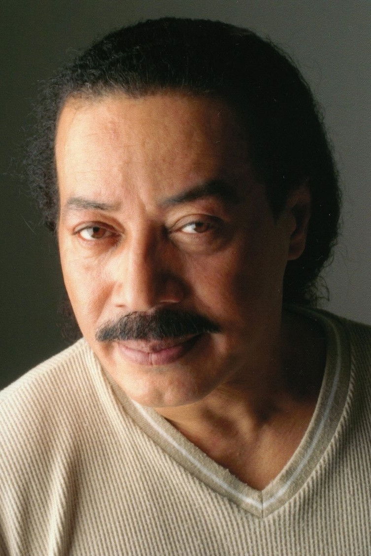 Ken Sanders backdrop