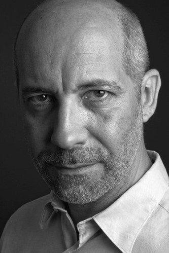 Ramón Quesada backdrop