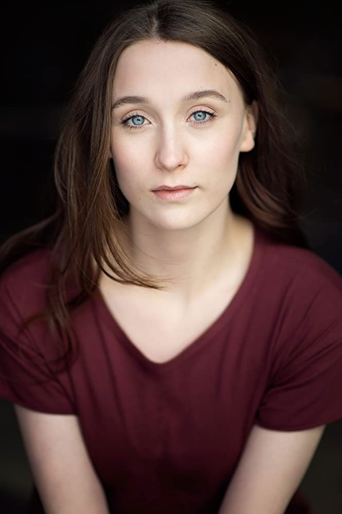 Emma Wright backdrop