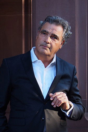 Wolfgang Rauch backdrop