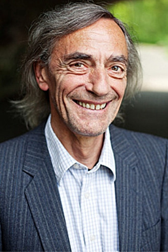 Adolfo Assor backdrop