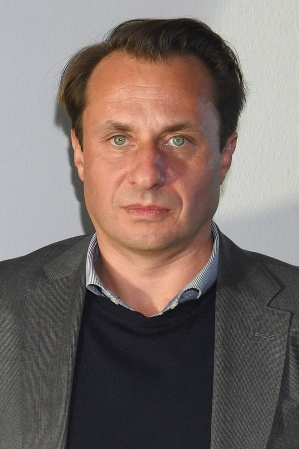 Till Derenbach backdrop