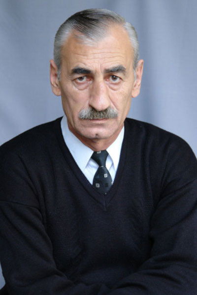 Lactemir Dztiev backdrop