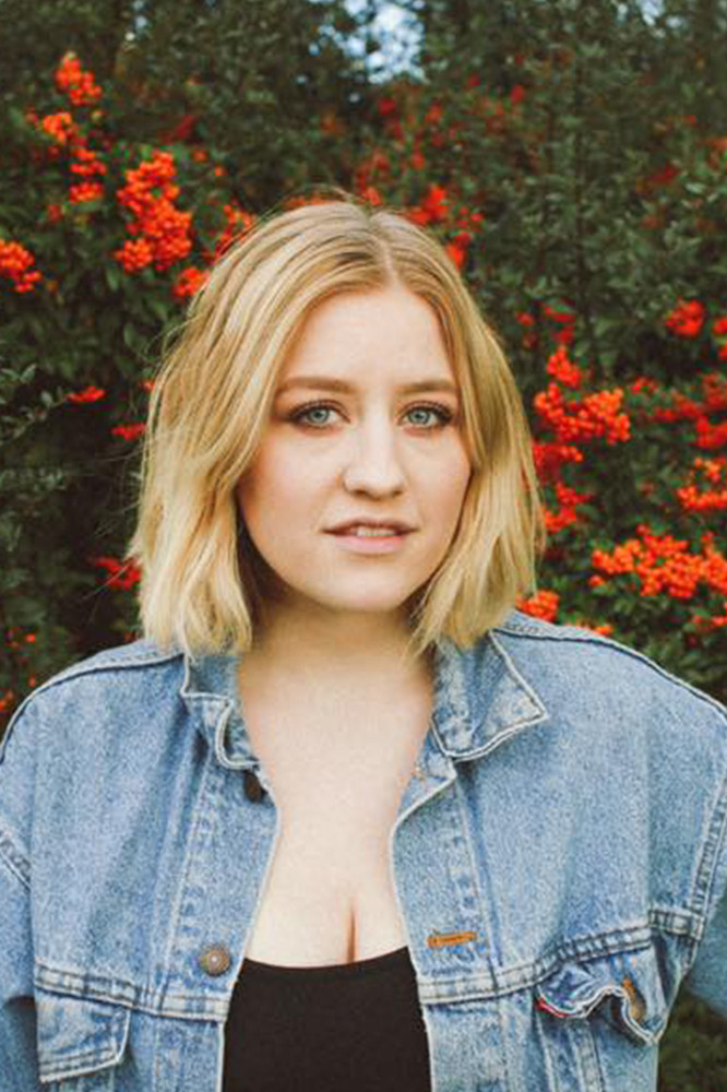 Courtnee Rasmussen backdrop