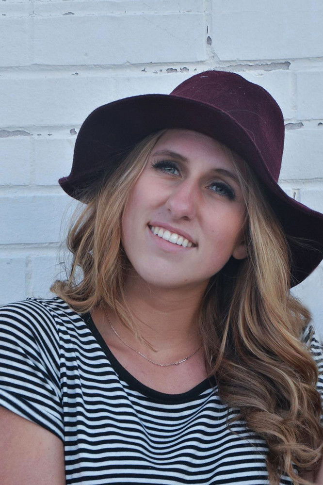 Victoria Black backdrop