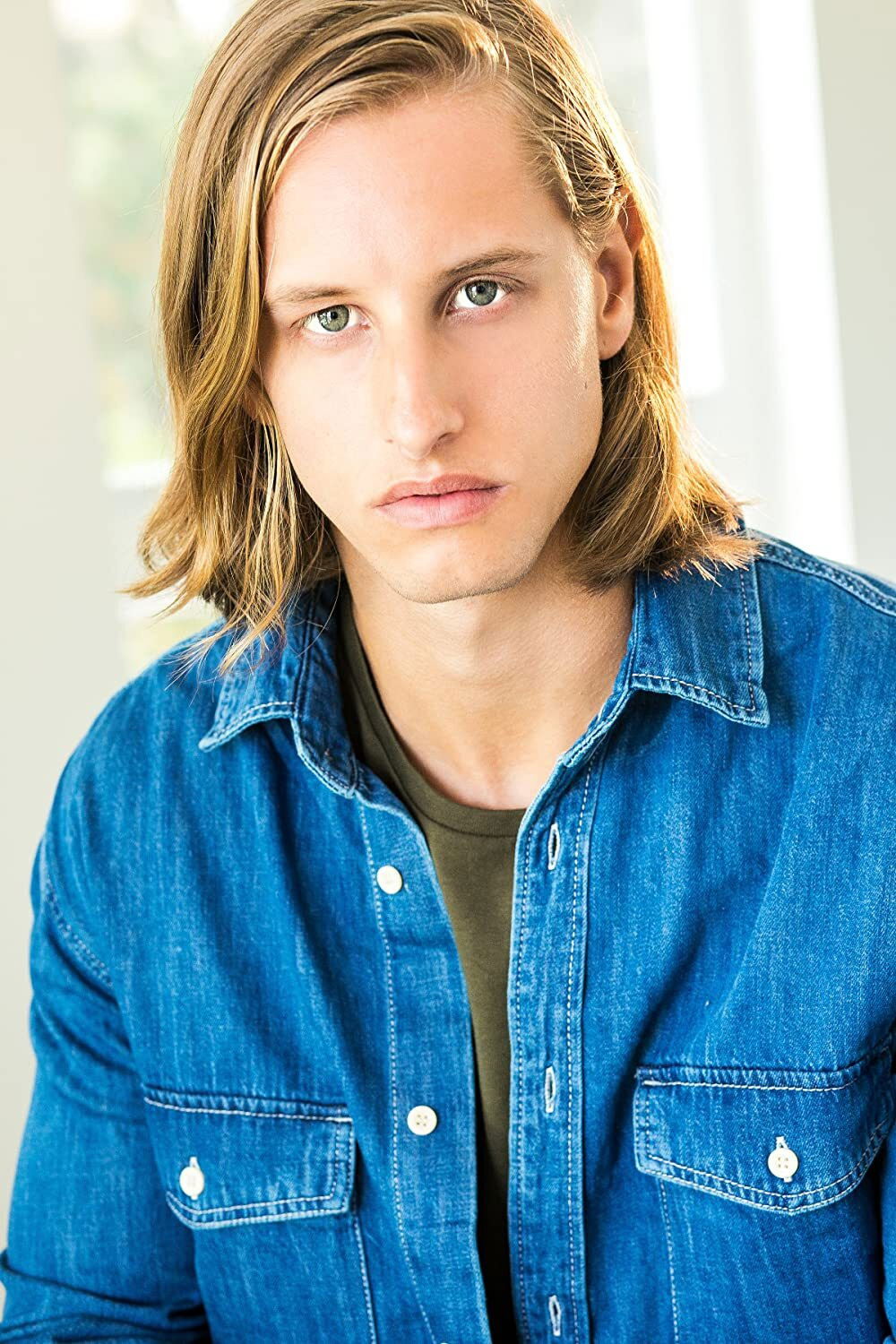 Austin Kress backdrop