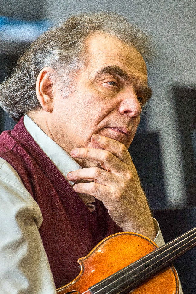 Zakhar Bron backdrop