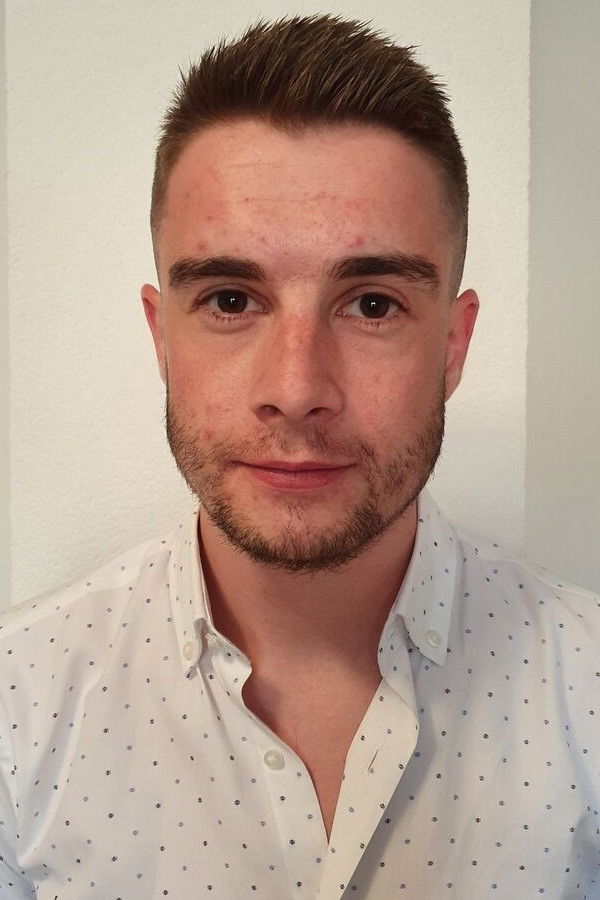 Enes Kozličić backdrop