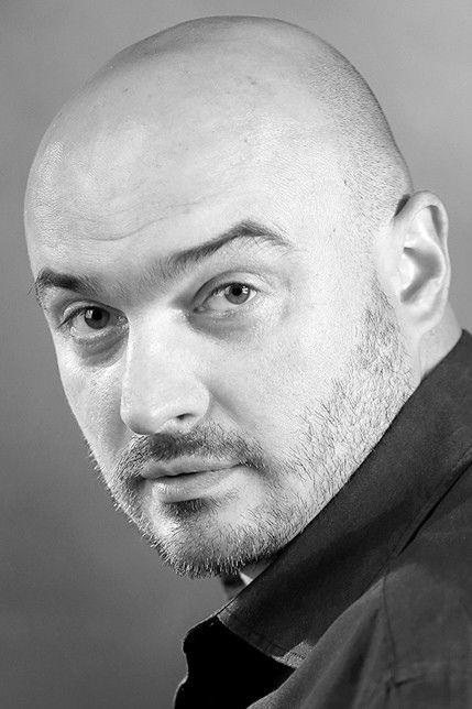 Volodymyr Osadchyi backdrop