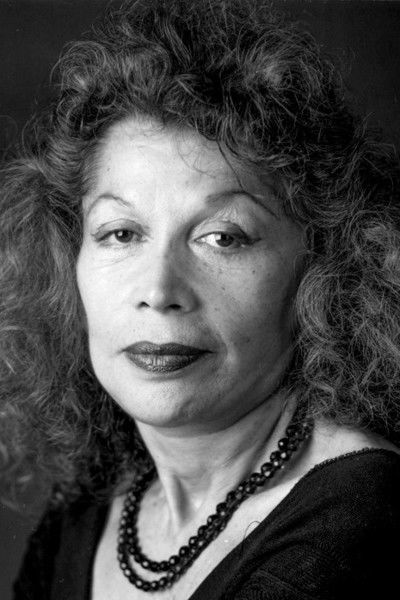 Irina Ionesco backdrop