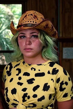 Sushii Xhyvette Holder backdrop