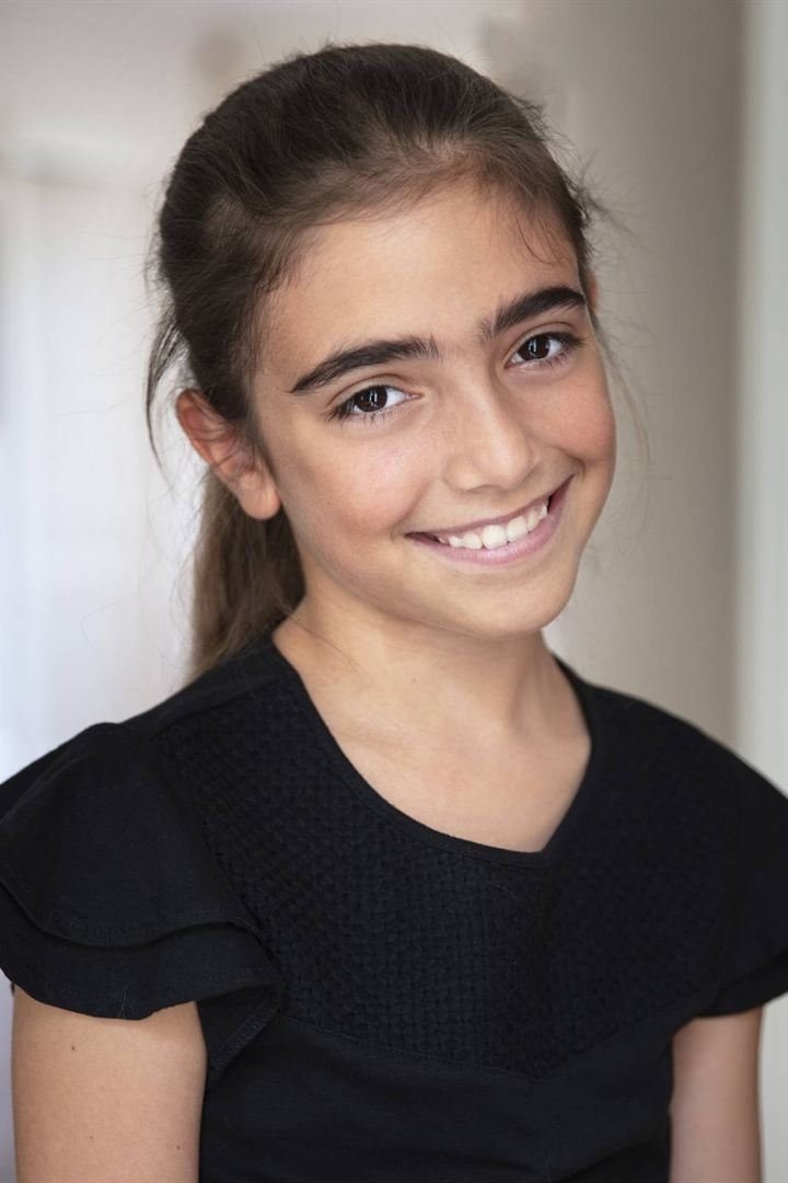 Lior Chabbat backdrop