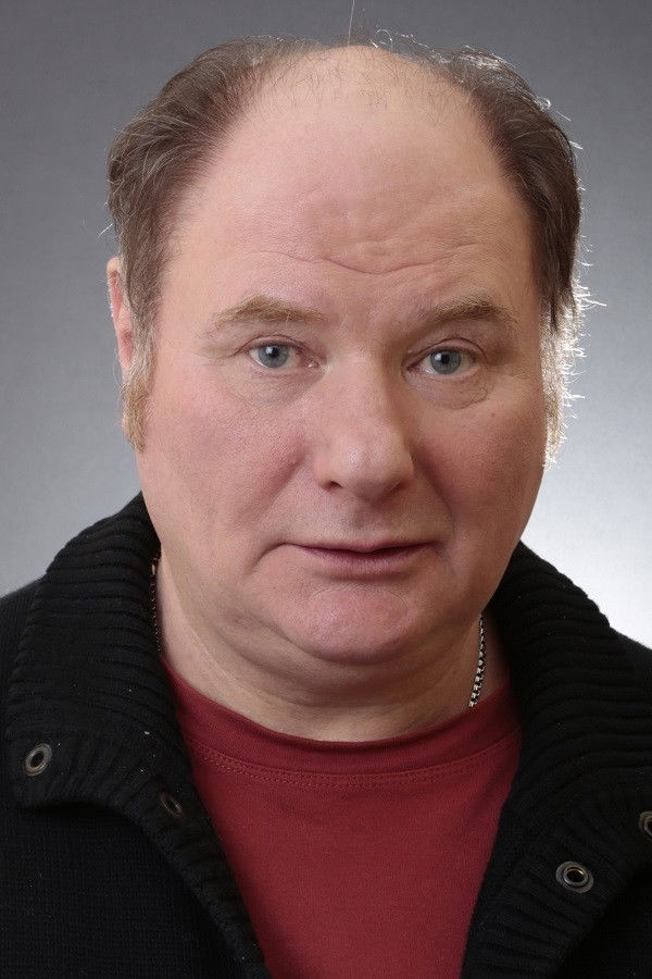 Andrey Mokeev backdrop