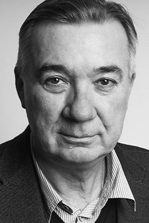 Anatolii Yashchenko backdrop