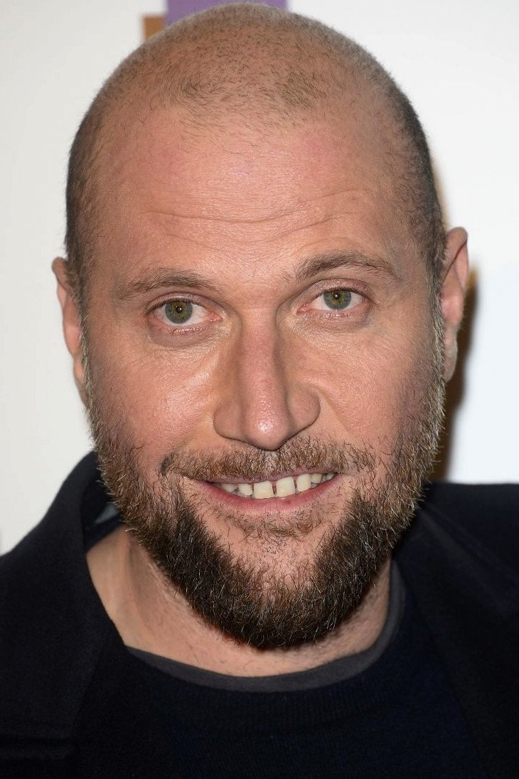 François Damiens backdrop