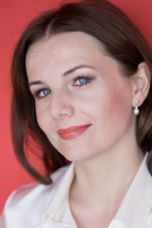 Victoria Vatutina backdrop