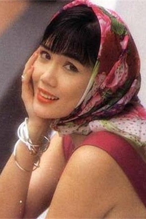 Huifen Zeng backdrop