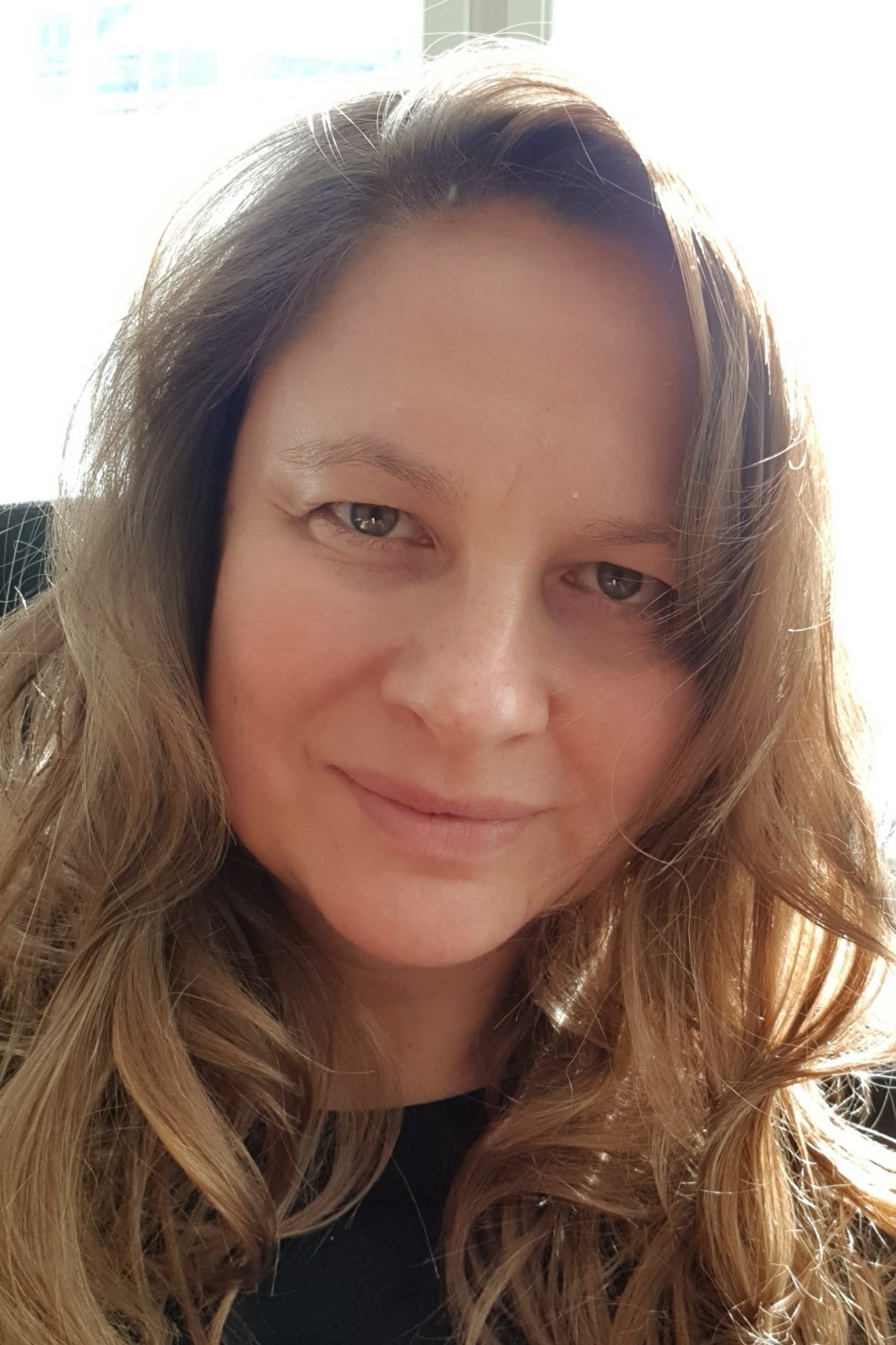 Nynne Marie Selin Eidnes backdrop