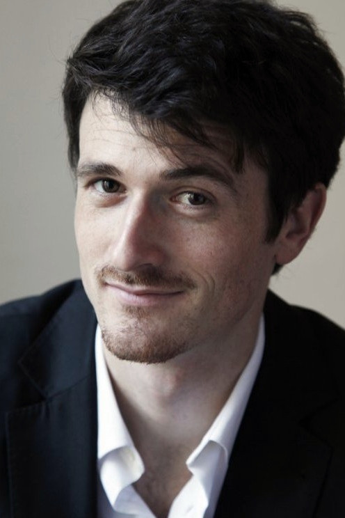 Lucas Henaff backdrop