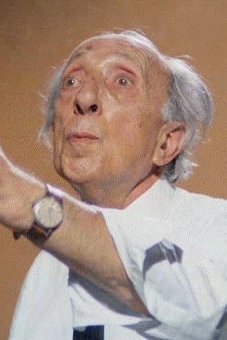 Renato Chiantoni backdrop