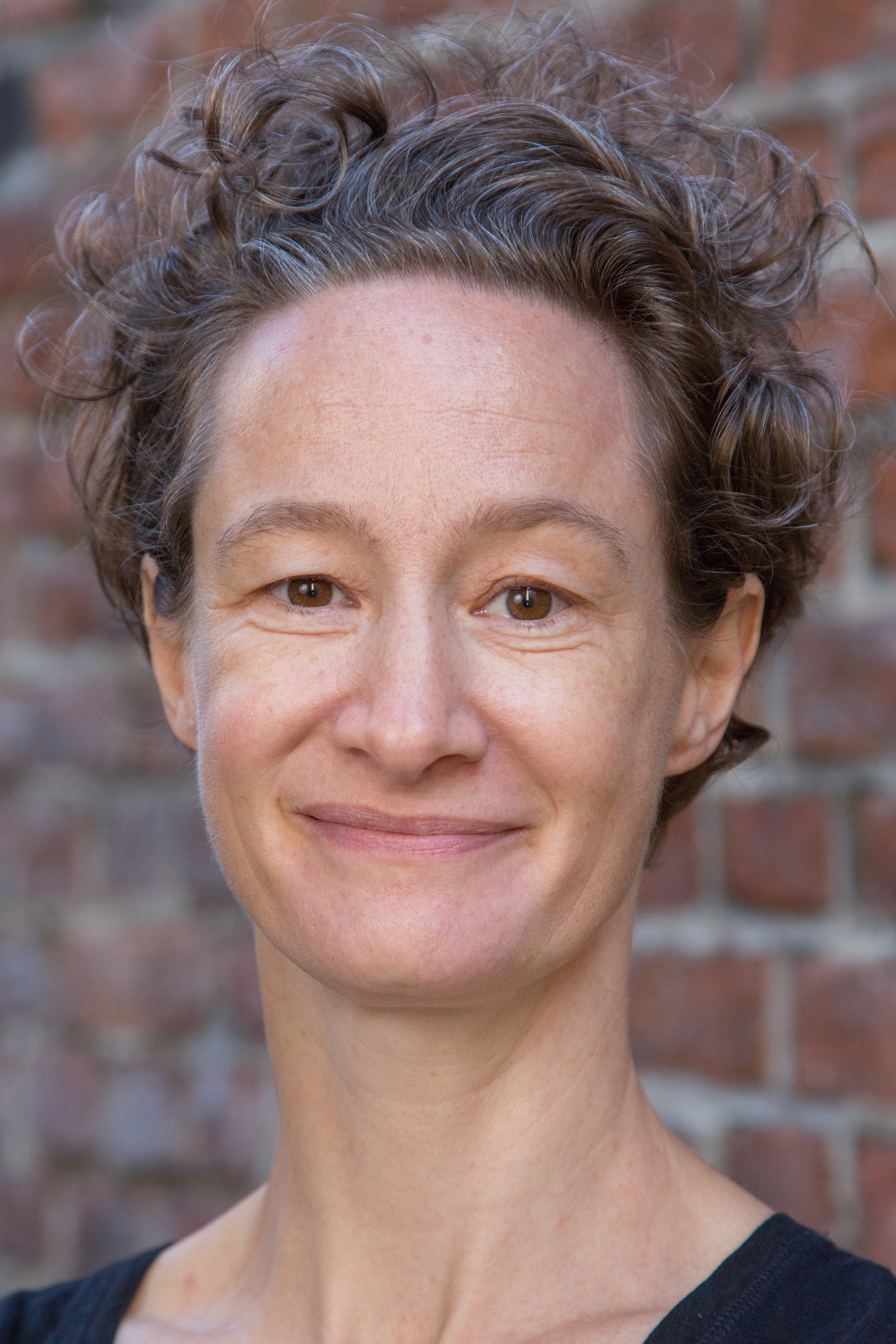 Lise Fearnley backdrop