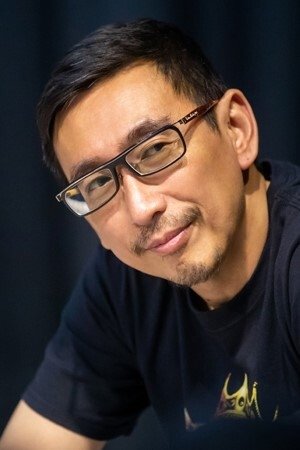 Shau-Ching Sung backdrop