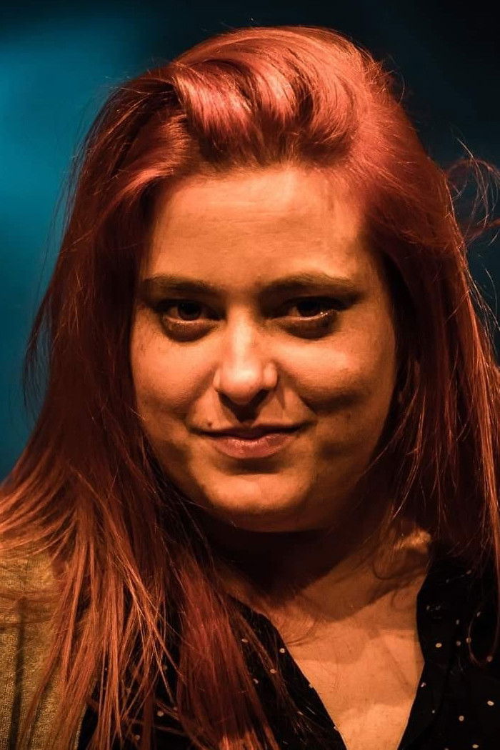 Bárbara Queirós backdrop