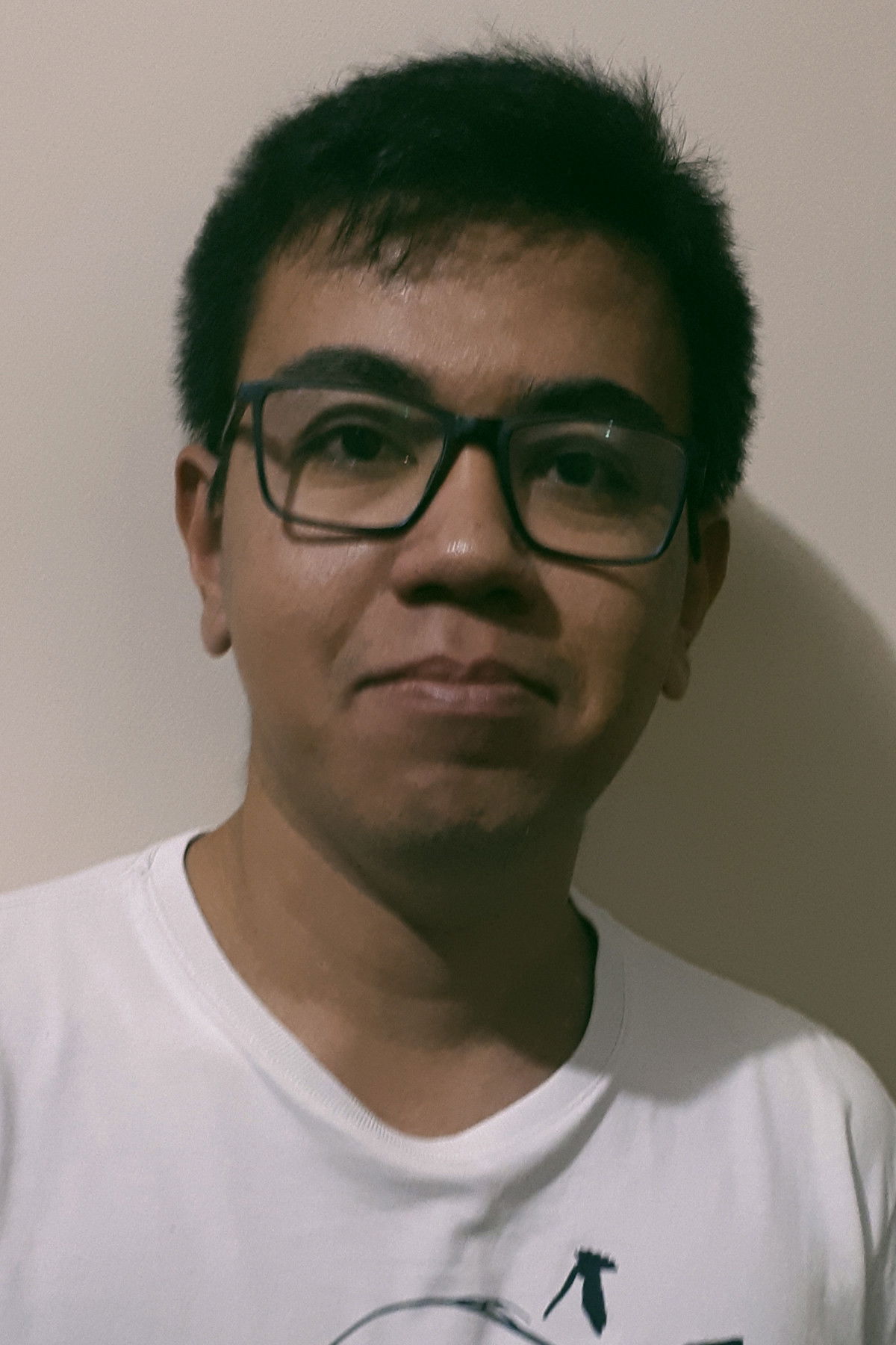 Mauricio Owada backdrop