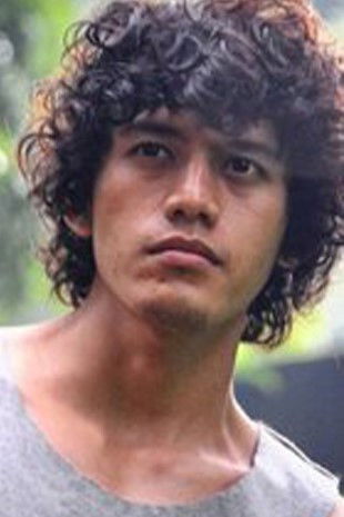 Rozie Mahally backdrop