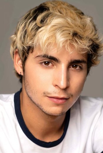 Omar Banana backdrop