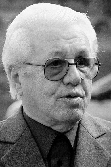 András Sütő backdrop