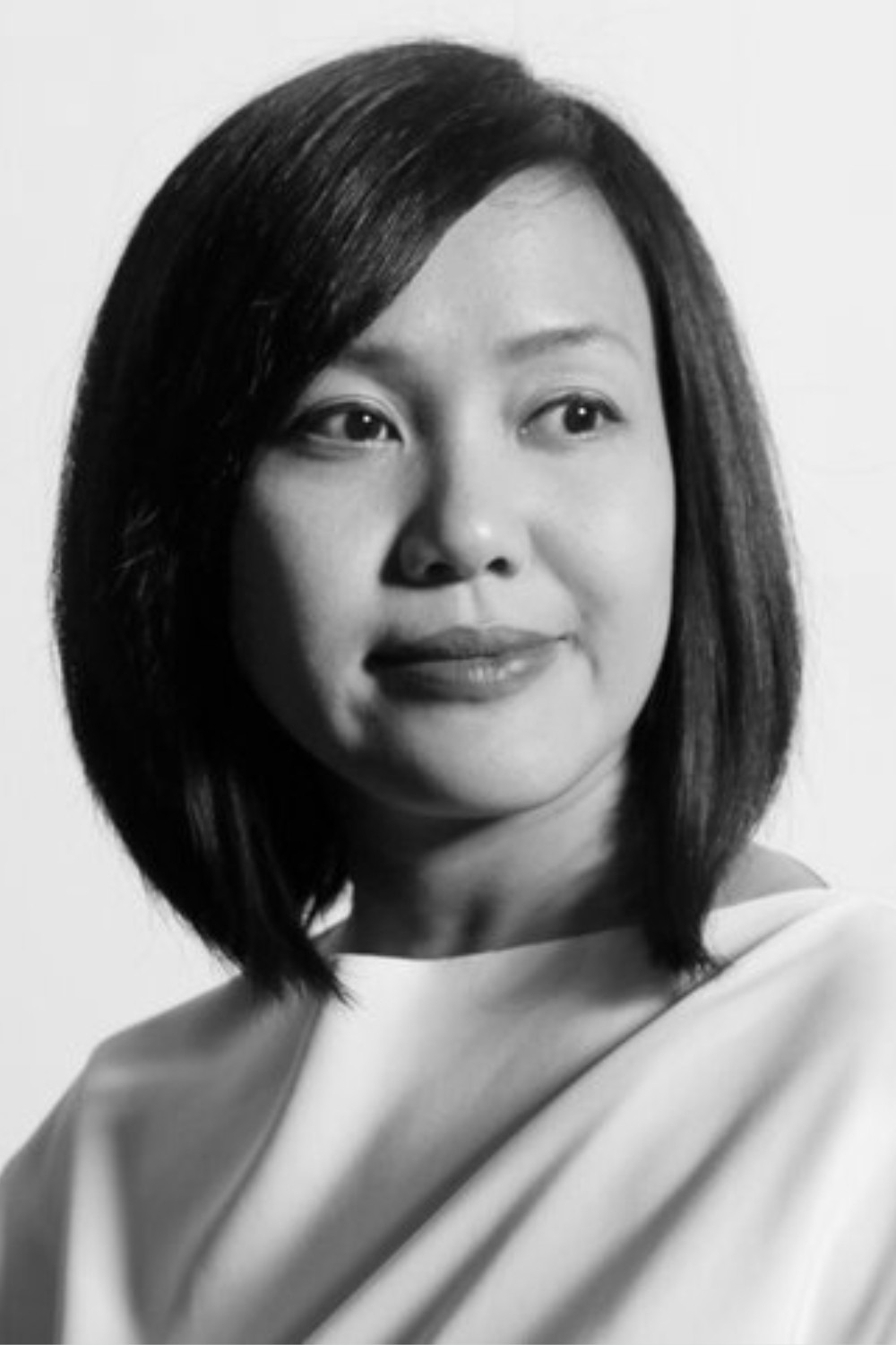 Siska Raharja backdrop