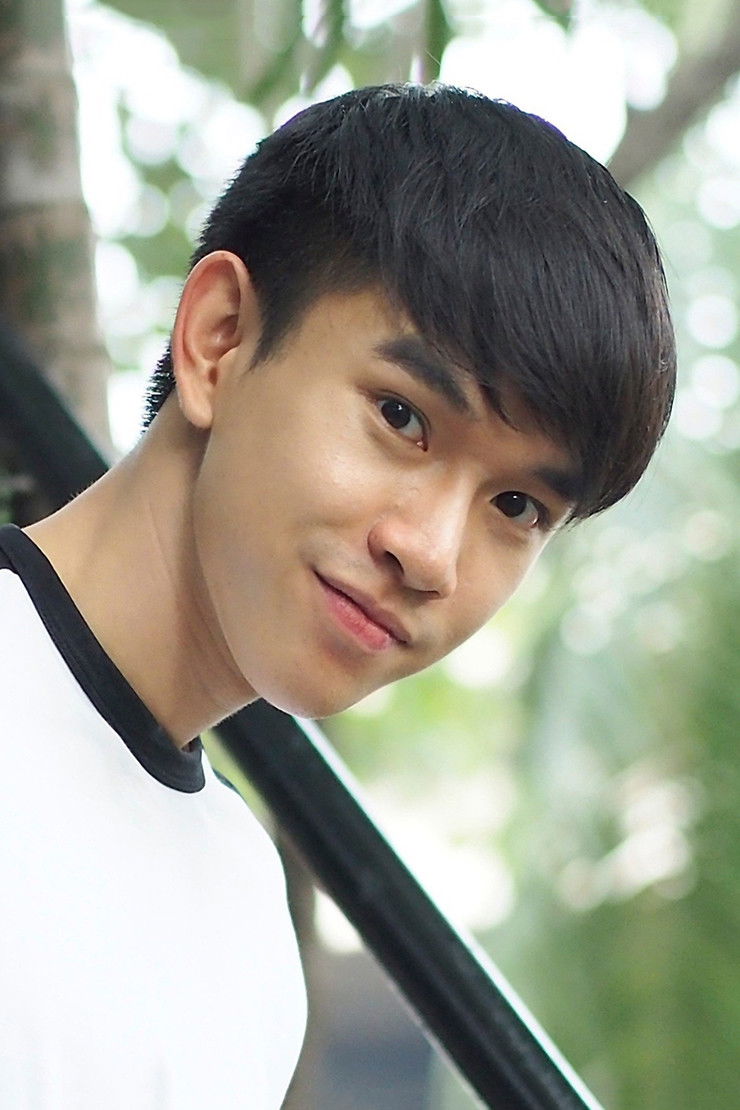 Parinya Angsanan backdrop