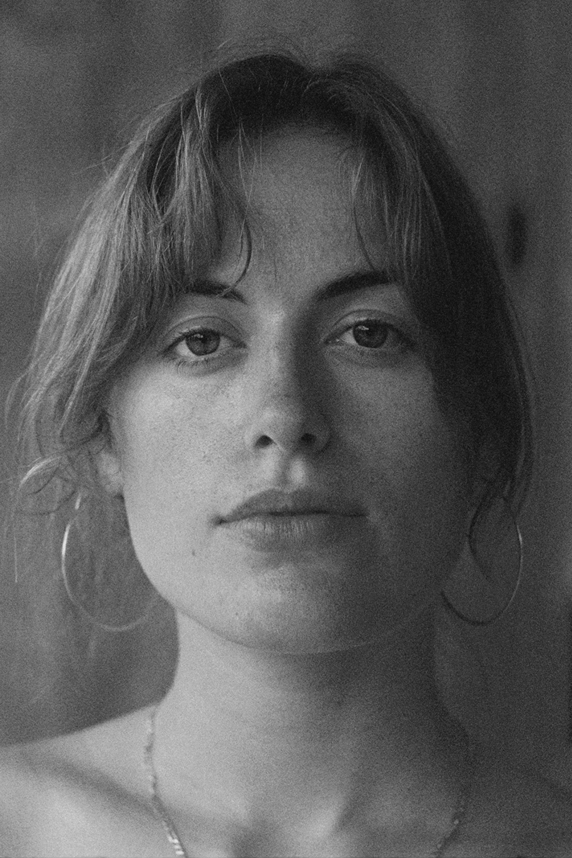 María Alvarez backdrop