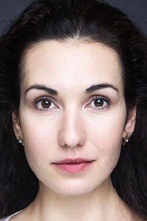 Alesya Lukyanova backdrop