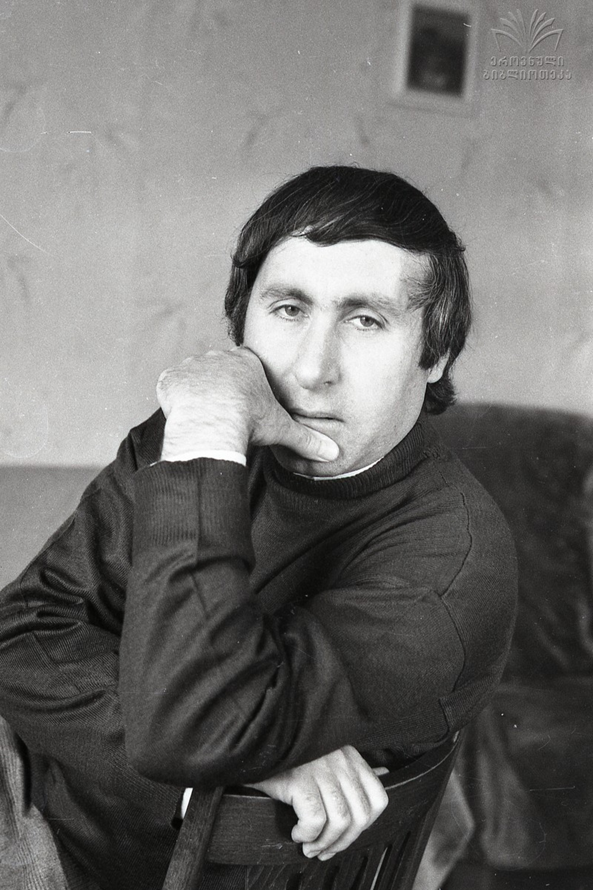 Goderdzi Chokheli backdrop