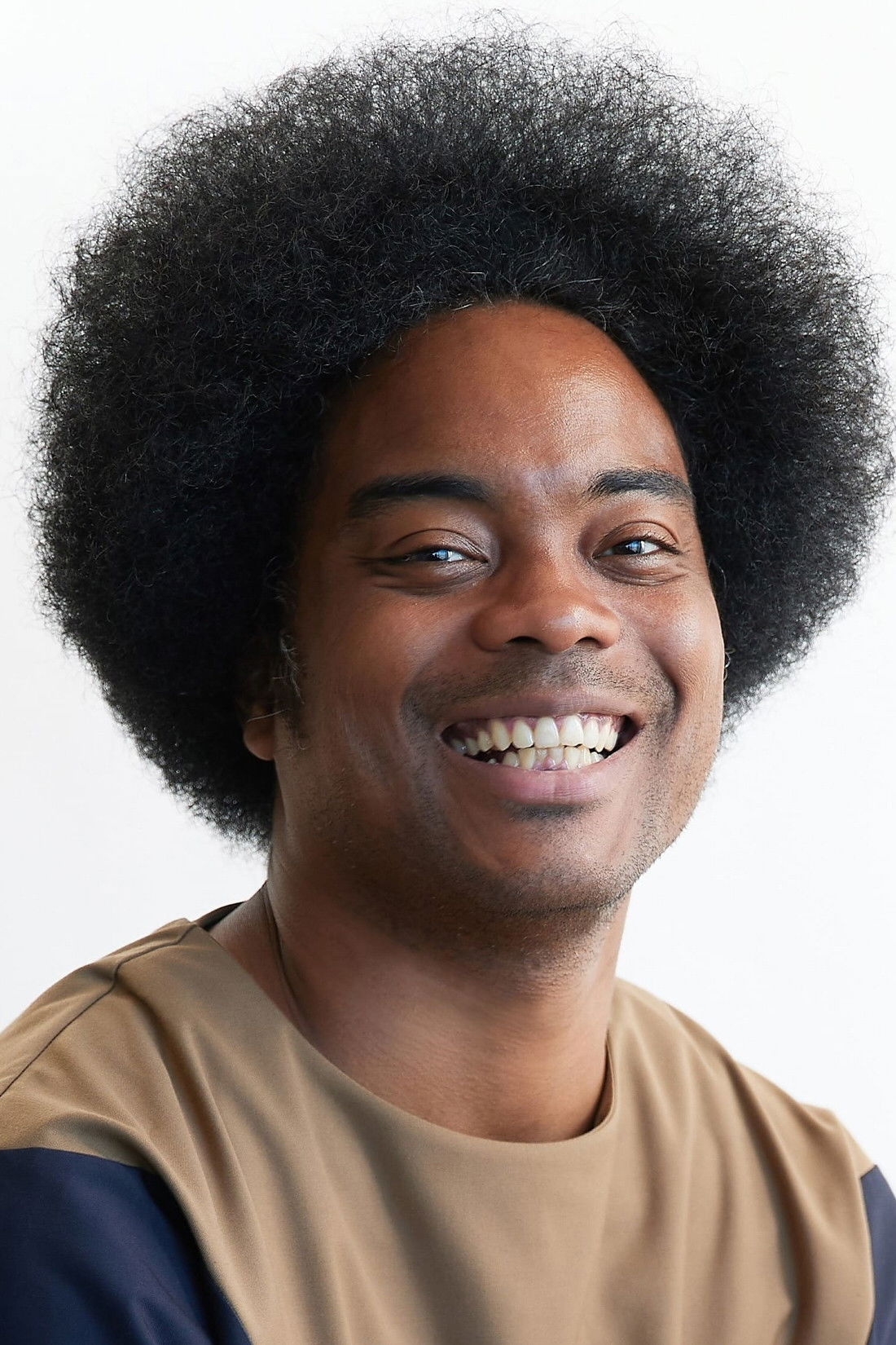 Jun Soejima backdrop