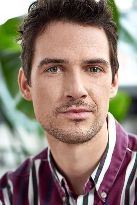 Benjamin Déziel backdrop