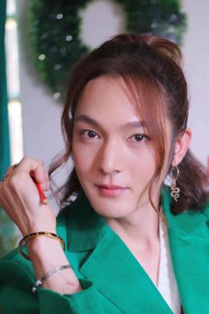 Jarupong Kluaymaingam backdrop