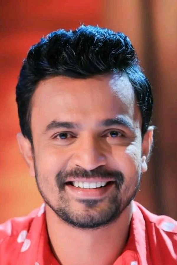 Isuru Lokuhettiarachchi backdrop