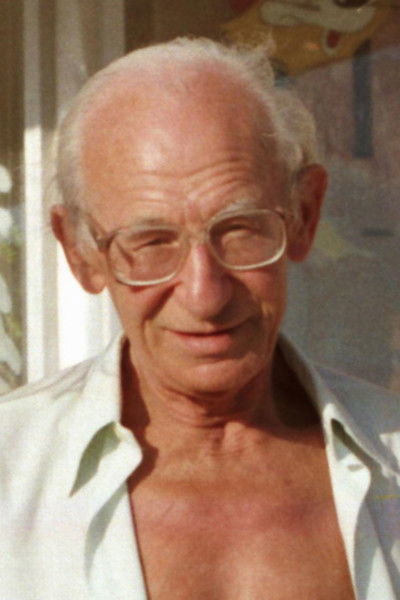 Mailen Konstantinovsky backdrop