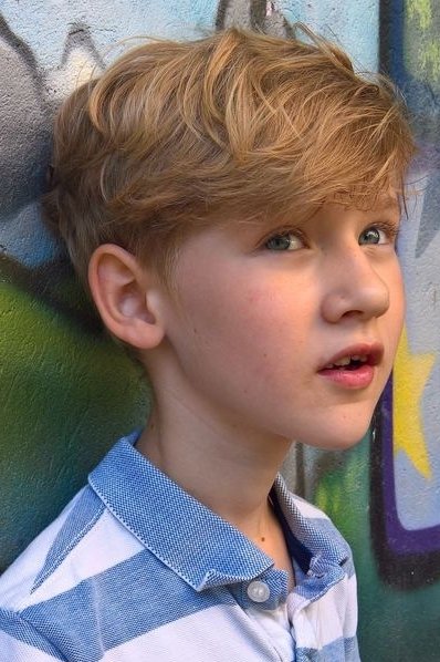 Finnlay Berger backdrop