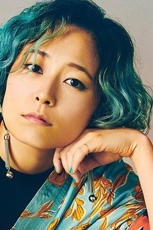 Motoko Kida backdrop