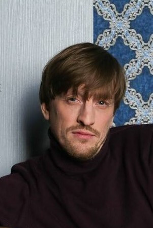 Armands Bergis backdrop