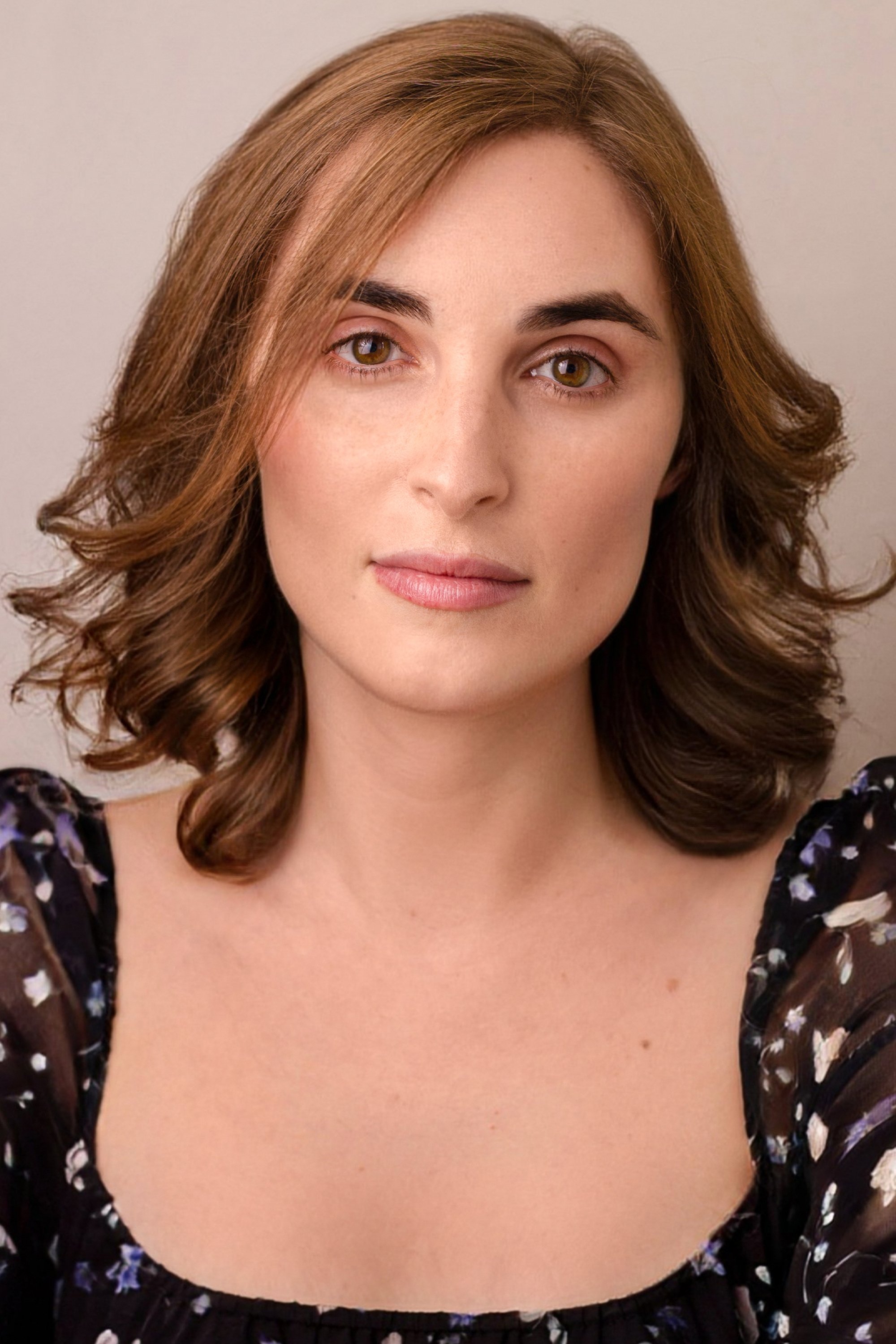 Eva Everett Irving backdrop