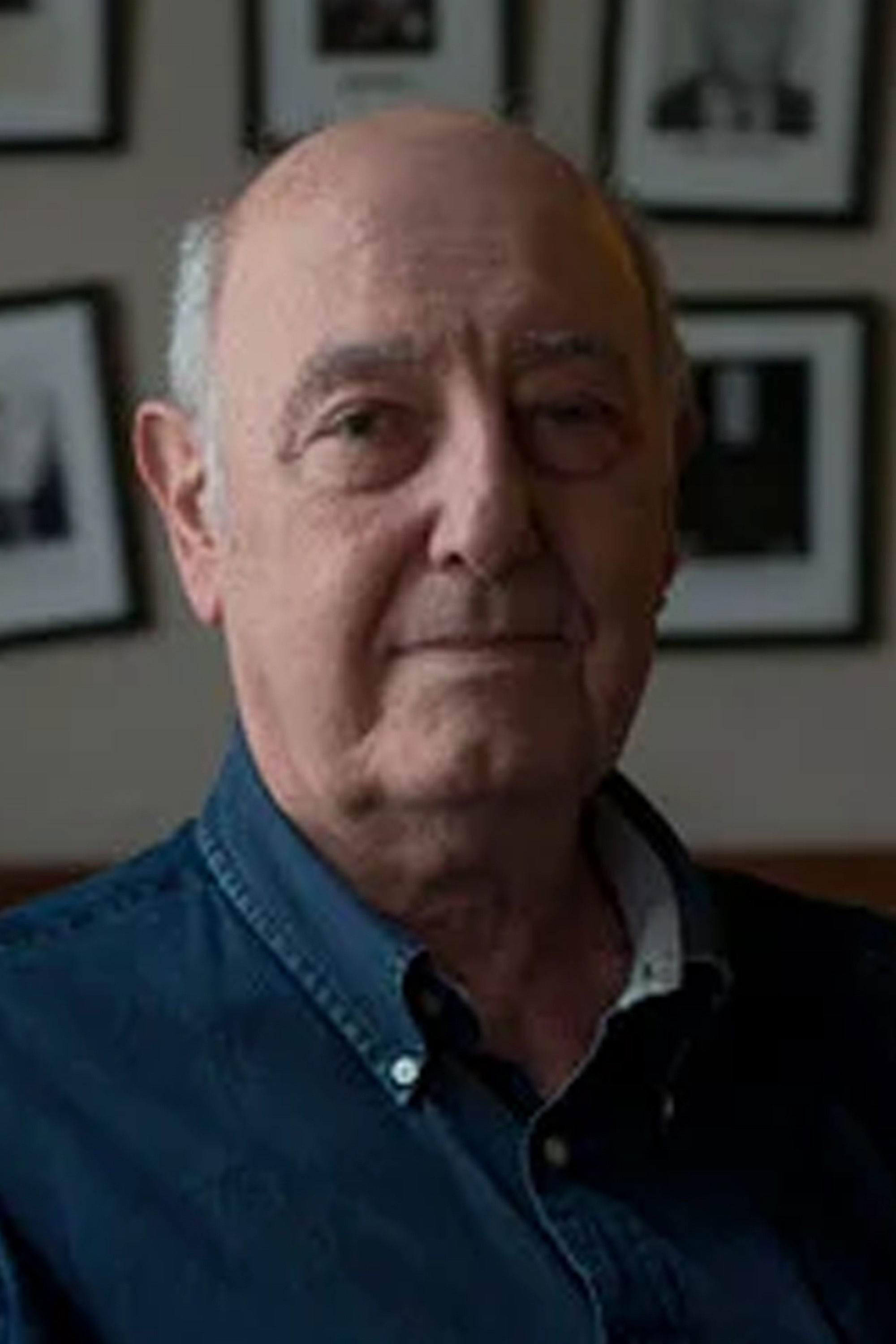 Luis Priamo backdrop