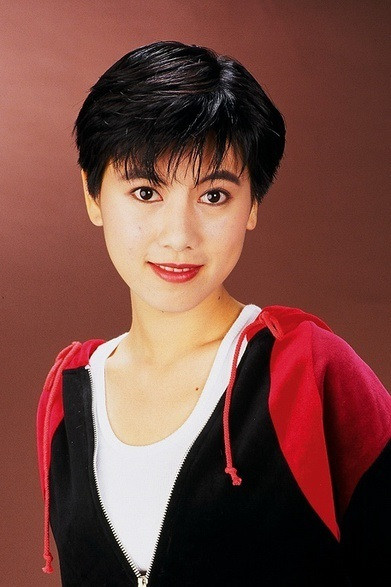 Sin-Man Yu: Sin-Man Ju backdrop